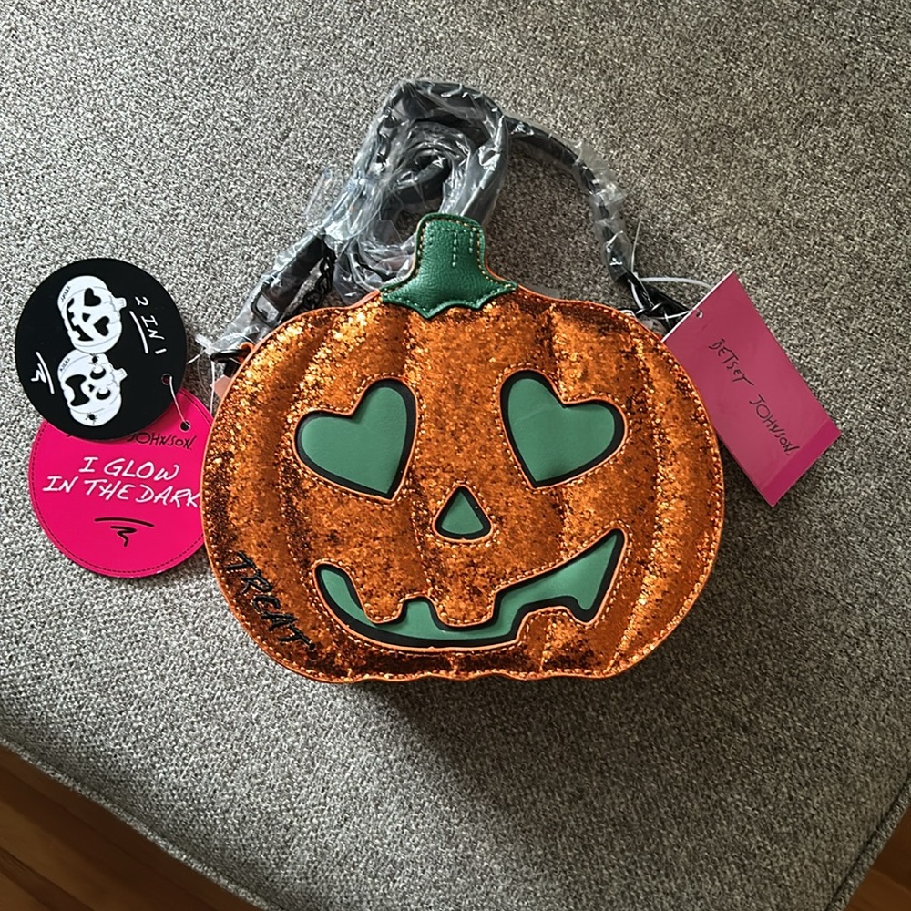 Betsey Johnson Purse. 2 Sided - GLOW IN THE DARK - NWT